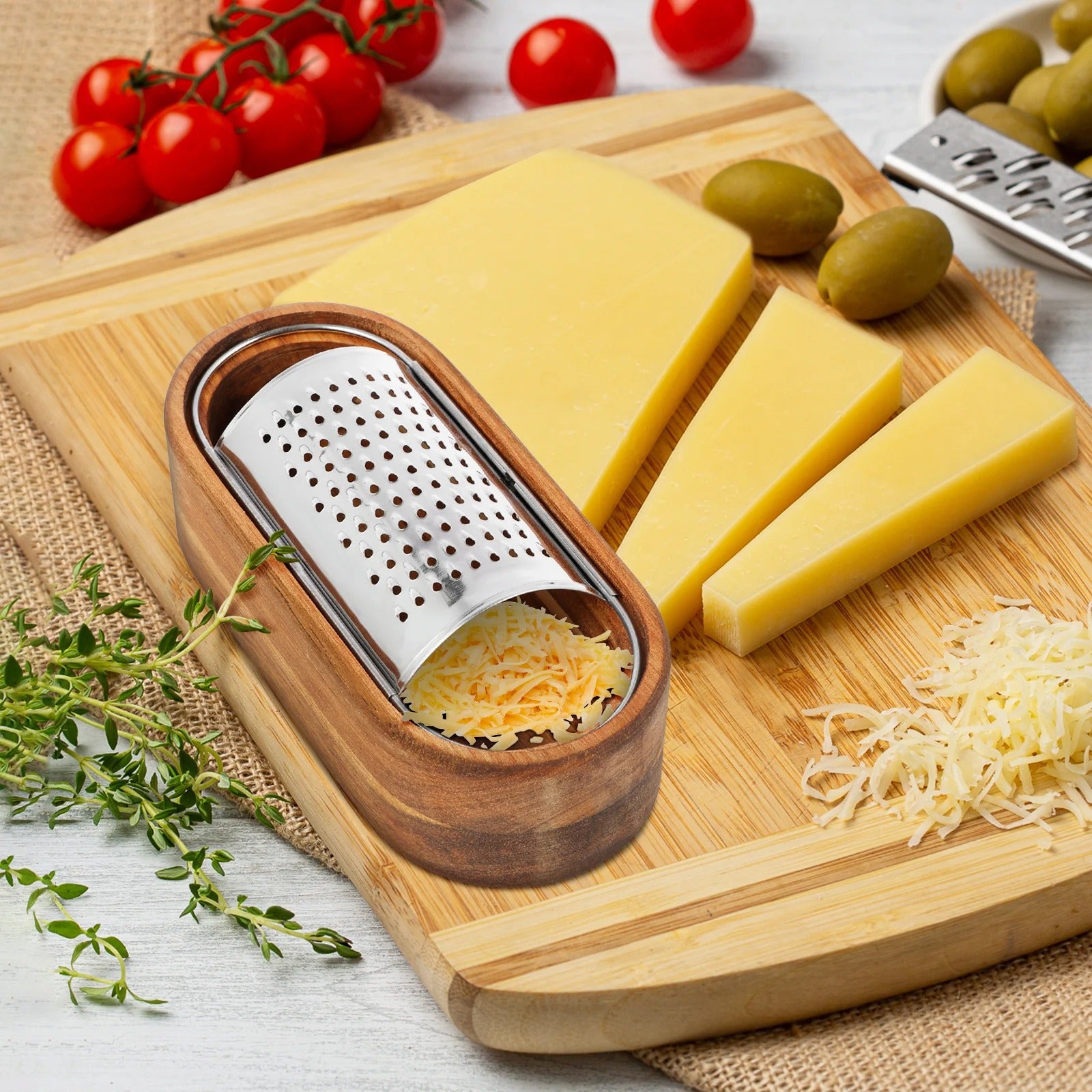 rape-a-fromage-en-bois-presentation